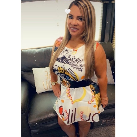 Meet your Posher, Janeth - Picture 2 of 2